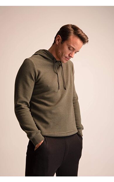 DeFacto Regular Fit Sweatshirt