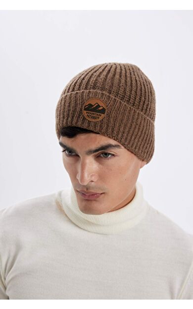 DeFacto Erkek Dokuma Etiketli Bere U9173AZ24WNBN296