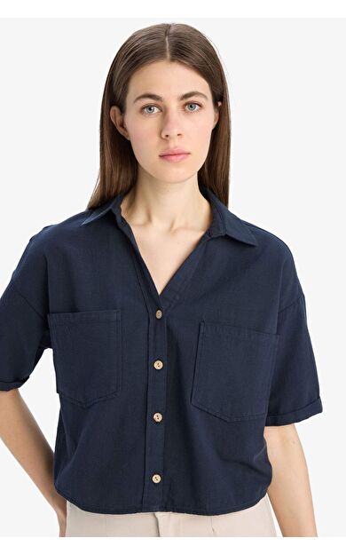 DeFacto Boxy Fit Basic Düz Kısa Kollu Gömlek V2523AZ25SPNV253