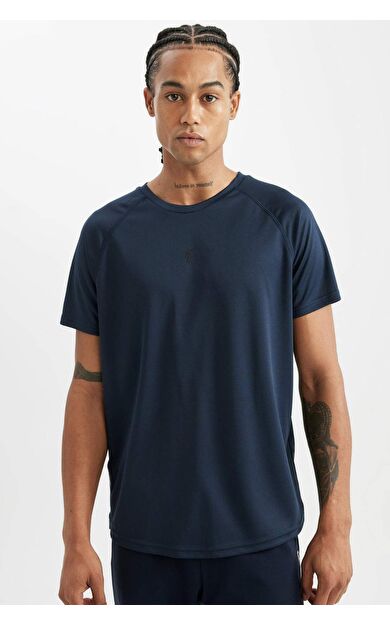 DeFacto DeFactoFit Slim Fit Bisiklet Yaka Baskılı Kısa Kollu Sporcu Tişört V2887AZ24AUNV146