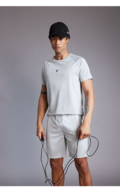 DeFacto Slim Fit Bisiklet Yaka Baskılı Sporcu Tişört V2887AZ24SPGR91