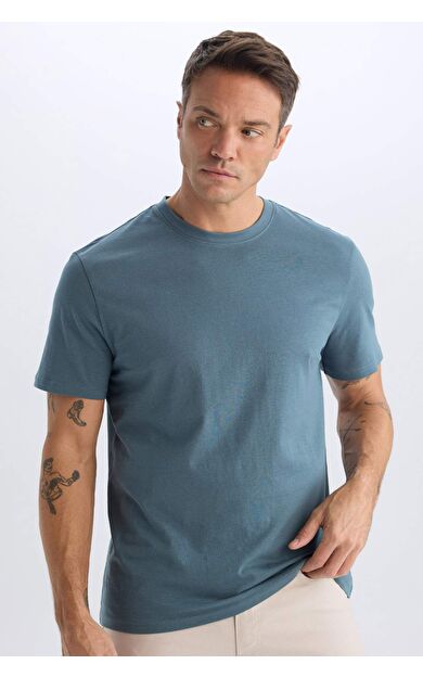 DeFacto New Regular Fit Bisiklet Yaka Basic Düz Kısa Kollu Tişört V7699AZ25SPBE576