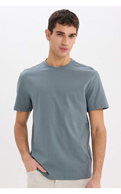 DeFacto New Regular Fit Bisiklet Yaka Basic Düz Kısa Kollu Tişört V7699AZ25SPGR314
