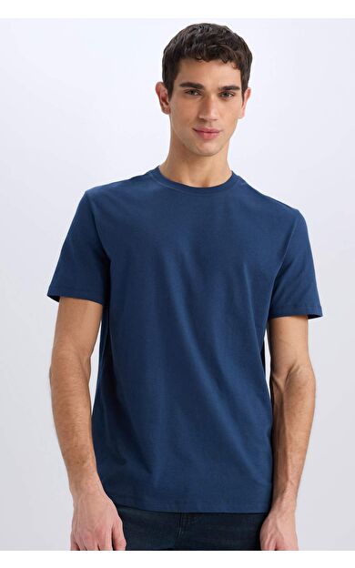 DeFacto New Regular Fit Bisiklet Yaka Basic Düz Kısa Kollu Tişört V7699AZ25SPNV241