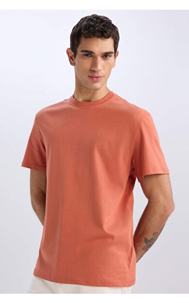 DeFacto New Regular Fit Bisiklet Yaka Basic Düz Kısa Kollu Tişört V7699AZ25SPOG350