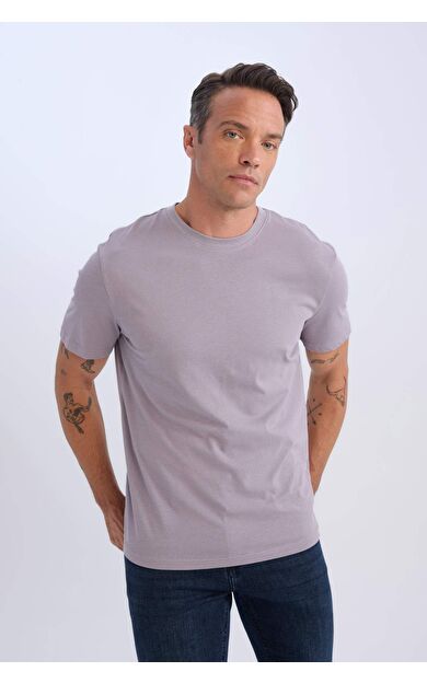 DeFacto New Regular Fit Bisiklet Yaka Basic Düz Kısa Kollu Tişört V7699AZ25SPPR495