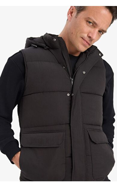 Su İtici Regular Fit Kapüşonlu Fermuarlı Şişme Yelek