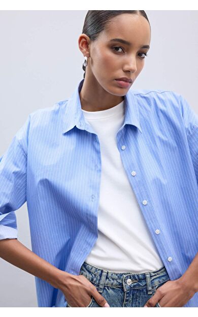 Oversize Geniş Kalıp Gömlek Yaka Çizgili Poplin Uzun Kollu Gömlek