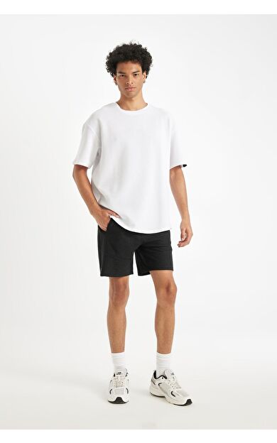 DeFacto Slim Fit Dar Paça Şort W7965AZ24HSBK81