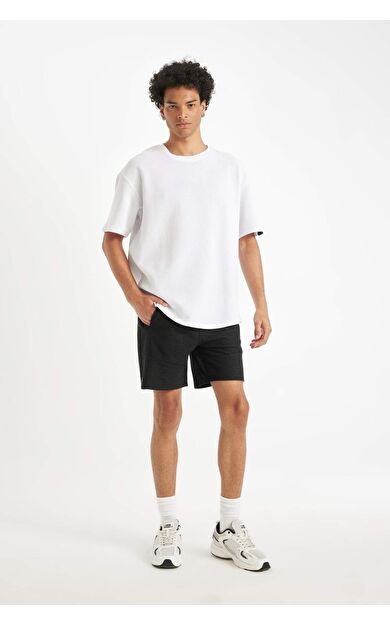 DeFacto Slim Fit Dar Paça Şort W7965AZ24HSBK81