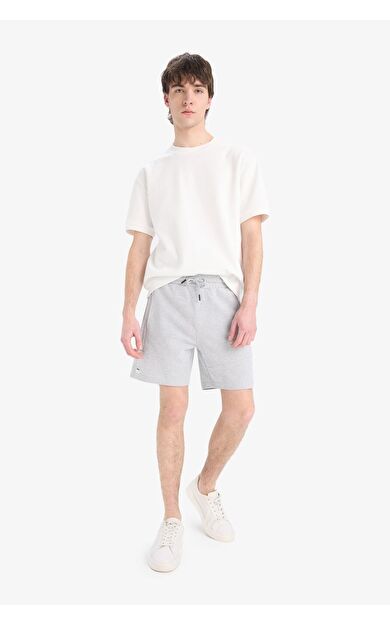 DeFacto Slim Fit Dar Kesim Dar Paça Şort W7965AZ25SMGR362