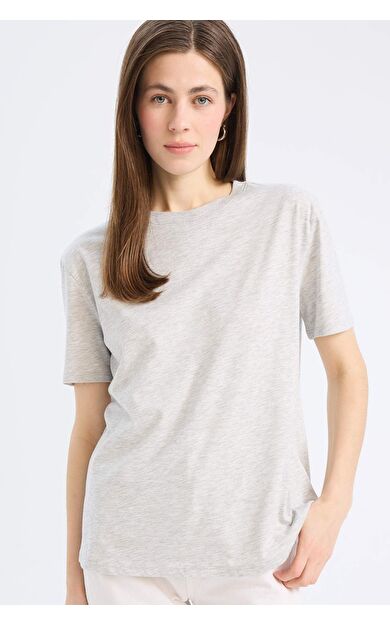 DeFacto Regular Fit Bisiklet Yaka Basic Düzl Penye Kısa Kollu Tişört