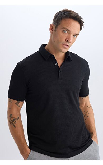 DeFacto Slim Fit Dar Kesim Pamuklu Kısa Kollu Polo Tişört X2594AZ25SPBK81