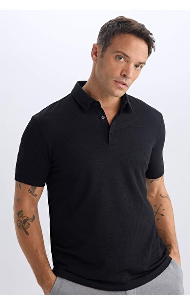 DeFacto Slim Fit Dar Kesim Pamuklu Kısa Kollu Polo Tişört X2594AZ25SPBK81