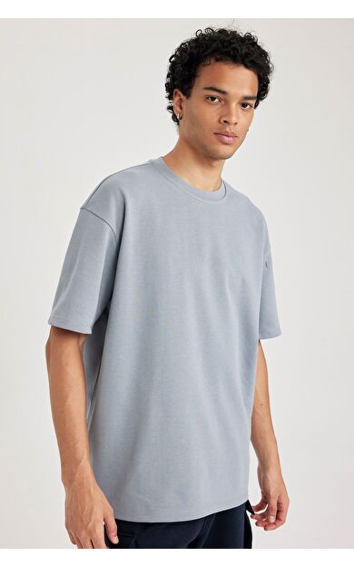 DeFacto Oversize Fit Bisiklet Yaka Tişört X3926AZ23AUGR489