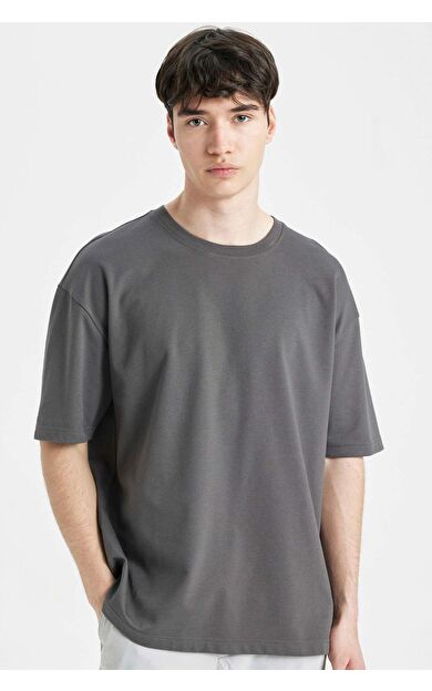 DeFacto DeFactoFit Oversize Fit Bisiklet Yaka Ağır Kumaş Kısa Kollu Tişört X3926AZ24AUAR110