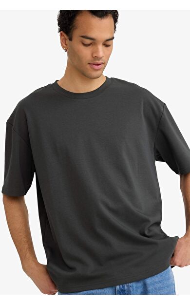 Oversize Geniş Kalıp Bisiklet Yaka Kısa Kollu Basic Düz Ağır Kumaş Tişört