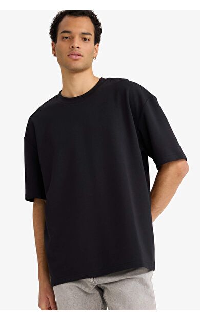 Oversize Geniş Kalıp Bisiklet Yaka Kısa Kollu Basic Düz Ağır Kumaş Tişört