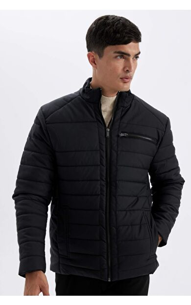 DeFacto Slim Fit Dik Yaka Fermuar Kapamalı Cepli Suni Deri Ceket Mont