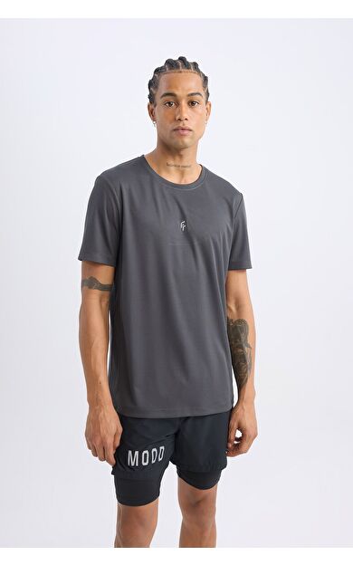 DeFacto DeFactoFit Slim Fit Dar Kesim Bisiklet Yaka Baskılı Sporcu Kısa Kollu Tişört X6142AZ25SPAR231