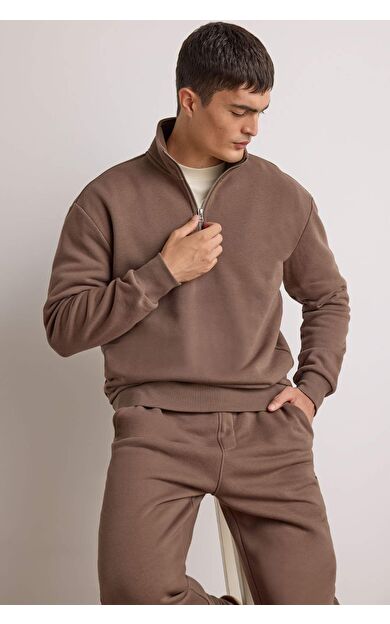 DeFacto Regular Fit Dik Yaka Kalın Sweatshirt Kumaşı Sweatshirt X7405AZ25AUKH154