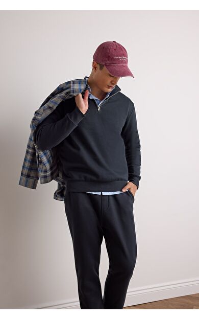 DeFacto Regular Fit Dik Yaka Kalın Sweatshirt Kumaşı Sweatshirt X7405AZ25AUNV91