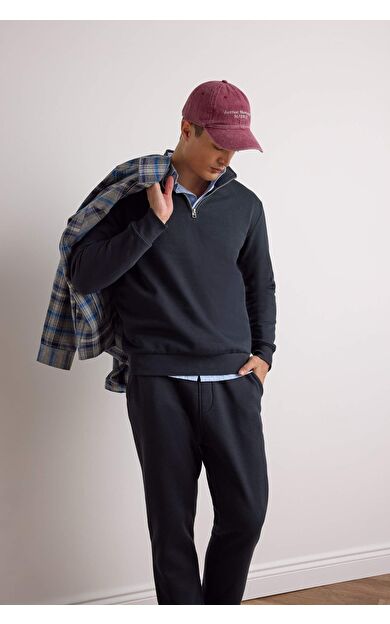 DeFacto Regular Fit Dik Yaka Kalın Sweatshirt Kumaşı Sweatshirt X7405AZ25AUNV91