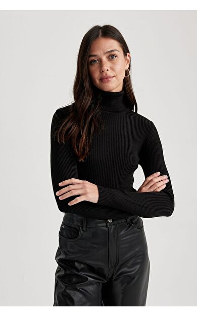 DeFacto Slim Fit Balıkçı Yaka Triko Kazak