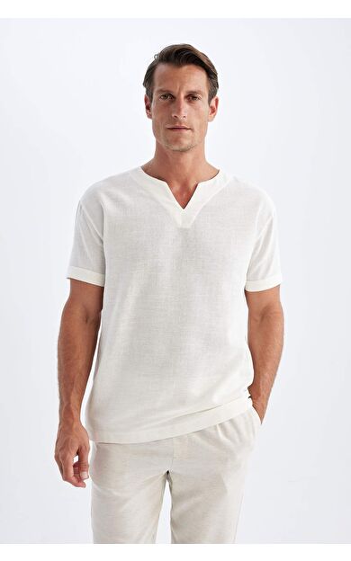 DeFacto DeFactoFit Regular Fit V Yaka Pamuklu Kısa Kollu Gömlek