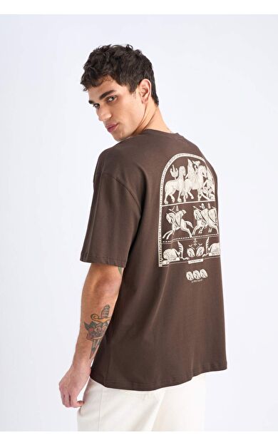 DeFacto Oversize Geniş Kalıp Bisiklet Yaka Sırt Baskılı Kısa Kollu Tişört Y2065AZ25SPBN187