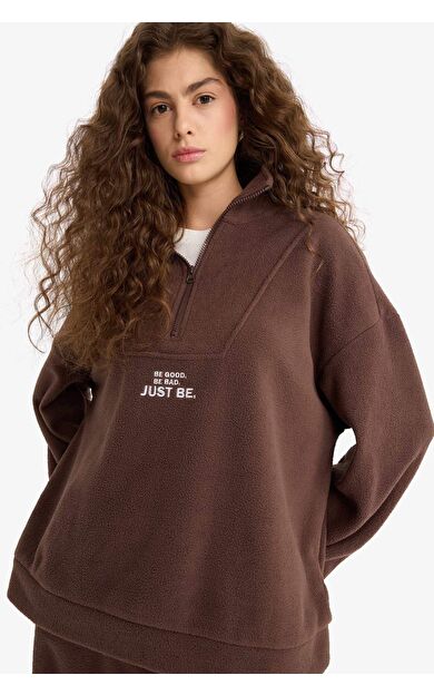 Oversize Geniş Kalıp Dik Yaka Fermuarlı Baskılı Polar Sweatshirt