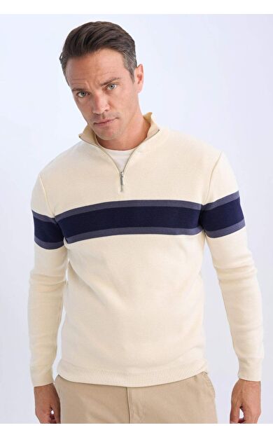 DeFacto Erkek Bej Standart Fit Normal Kesim Balıkçı Yaka Yarı Fermuarlı Çizgili Triko Kazak