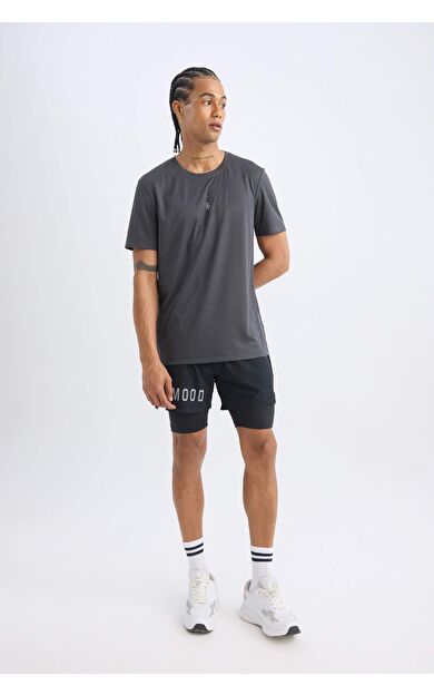 DeFactoFit Slim Fit Dar Kesim Sporcu Dokuma Şort Z2147AZ25SPBK81