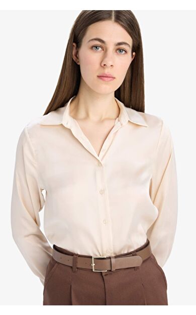 DeFacto Kadınlar Günü Regular Fit Basic Düz Saten Uzun Kollu Gömlek