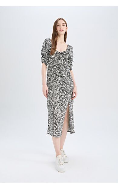 DeFacto Bodycon Vücudu Saran Kare Yaka Floral Bürümcük Yarım Kol Midi Elbise