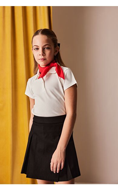 DeFacto Kız Çocuk Slim Fit Dar Kesim Polo Yaka Basic Düz Fitilli Kaşkorse Kısa Kollu Polo Tişört
