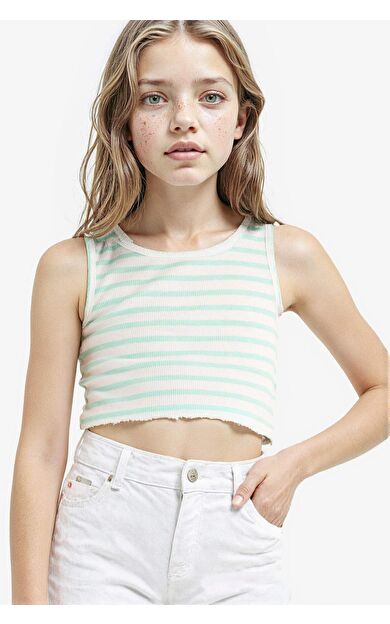 DeFacto Kız Çocuk Bisiklet Yaka Çizgili Atlet Z7814A625HSGN240