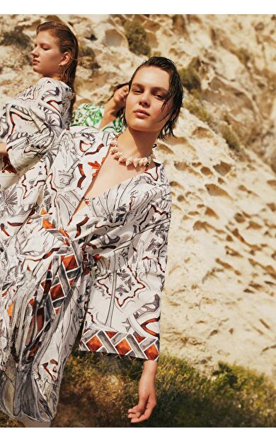 Fall in Love Nefes İstanbul X DeFacto Tropikal Desenli Plaj %100 Pamuk Elbisesi