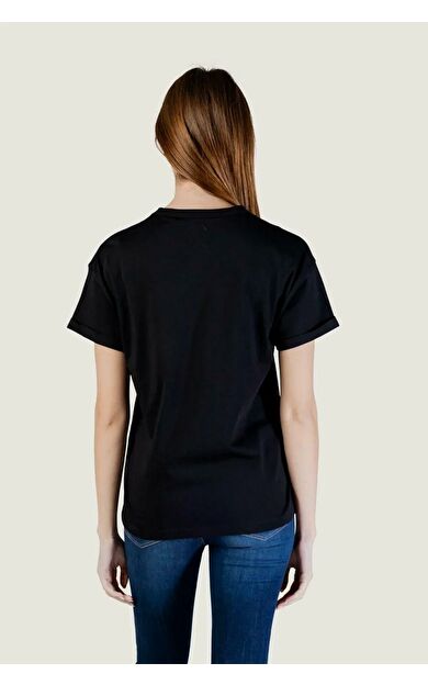 Guess W6GI17K3037 Ss Cn Pocket G Logo Kadın Tişört