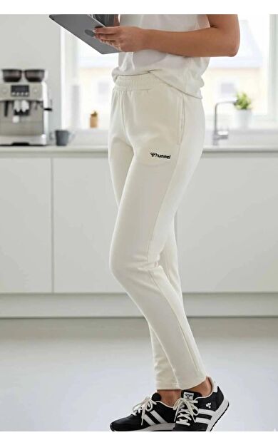 Hummel 932098-9003 Nesex Tapered Kadın Eşofman Altı