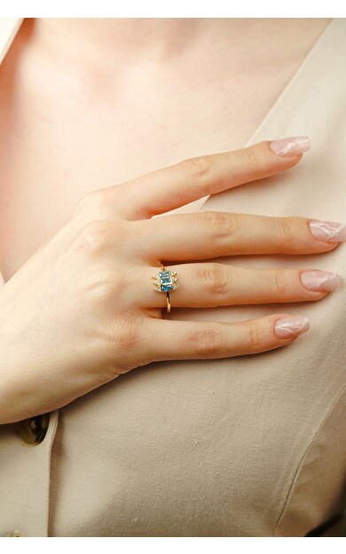 Kolyecik 14 Ayar Altın Aqua Taşlı Yüzük