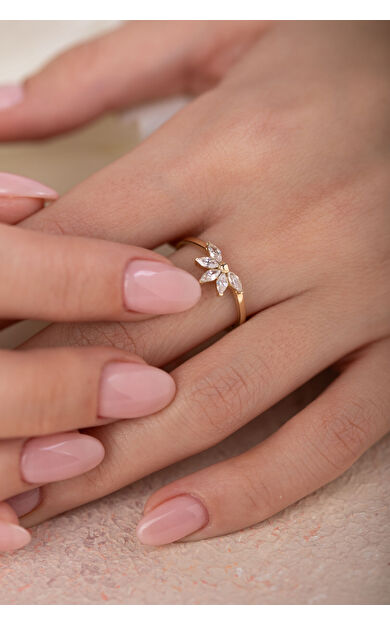 Kolyecik 14 Ayar Altın Beyaz Taşlı Yüzük