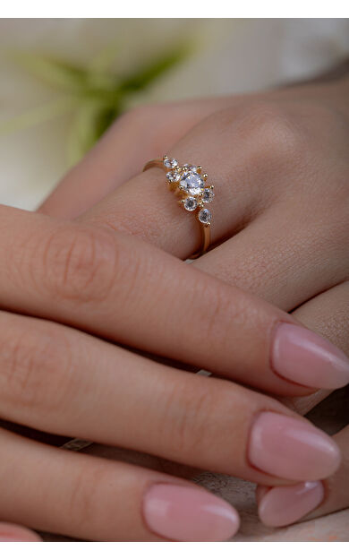 Kolyecik 14 Ayar Altın Beyaz Taşlı Yüzük