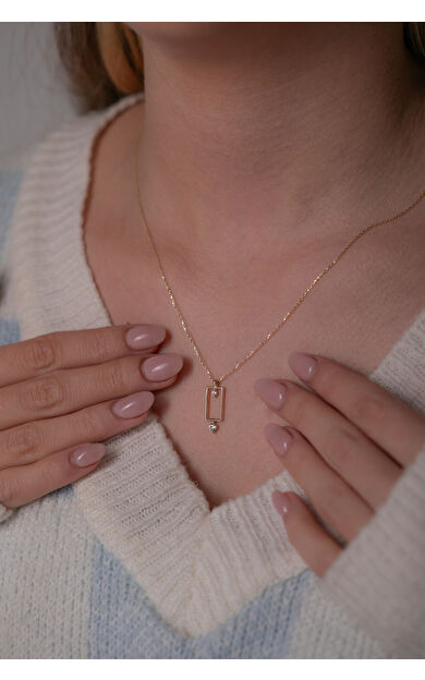 Kolyecik 14 Ayar Altın Dikdörtgen Kolye