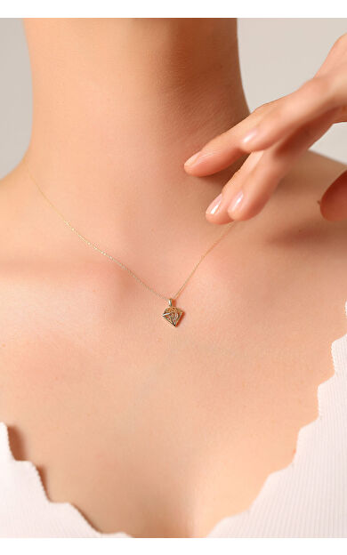 Kolyecik 14 Ayar Altın Elmas Model Kolye