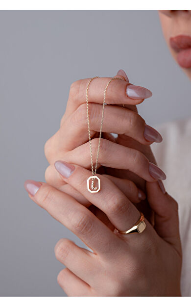 Kolyecik 14 Ayar Altın J Harf Kolye