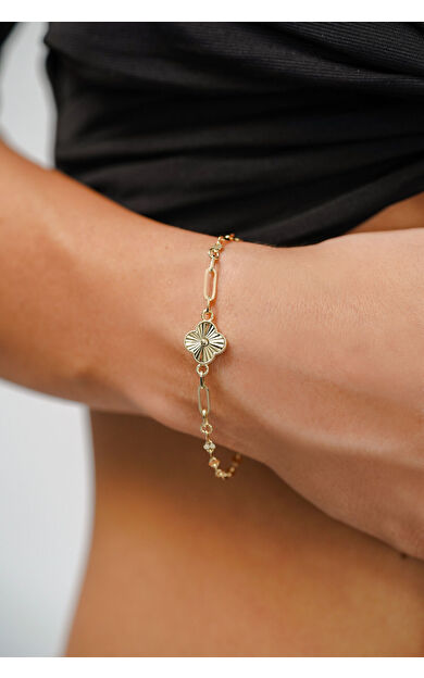 Kolyecik 14 Ayar Altın Kalemli Yonca Bileklik