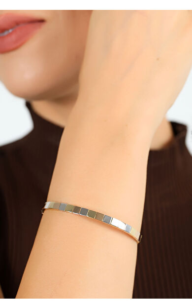 Kolyecik 14 Ayar Altın Kare Kelepçe