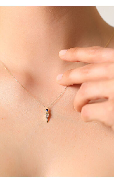 Kolyecik 14 Ayar Altın Lacivert Taş Sivri Uç Kolye