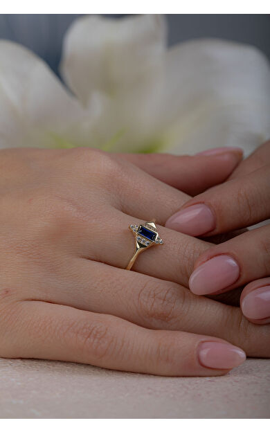 Kolyecik 14 Ayar Altın Lacivert Taşlı Yüzük